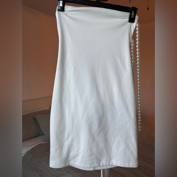 Khanums Kara Mini Dress - Picture 6 of 9